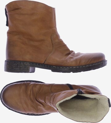 Rieker Dress Boots in 41 in Brown: front