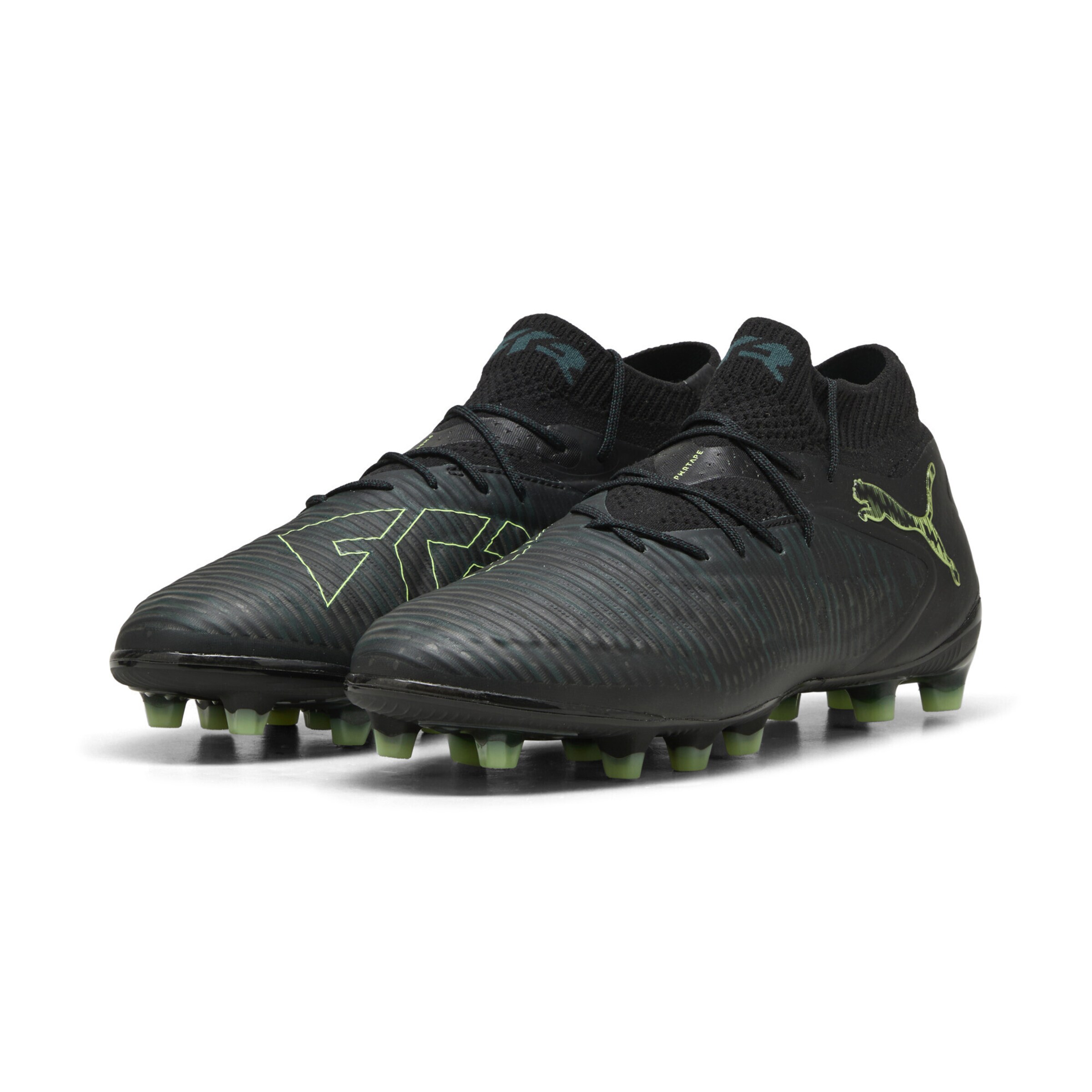 PUMA Soccer Cleats 'Future 8 Ultimate' in Black