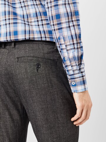 Regular Pantalon chino TOM TAILOR en gris