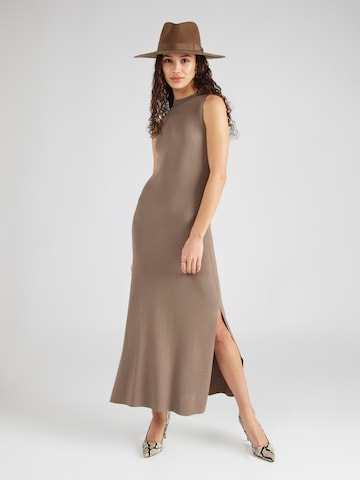 IVY OAK Kleid in Braun: predná strana