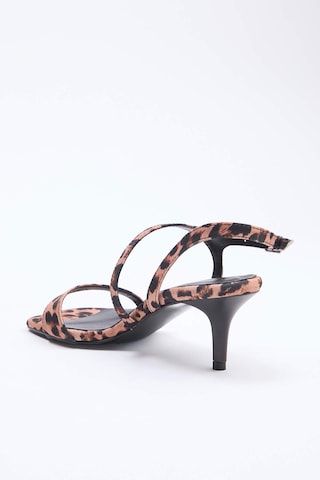 Trendyol Strap Sandals in Brown