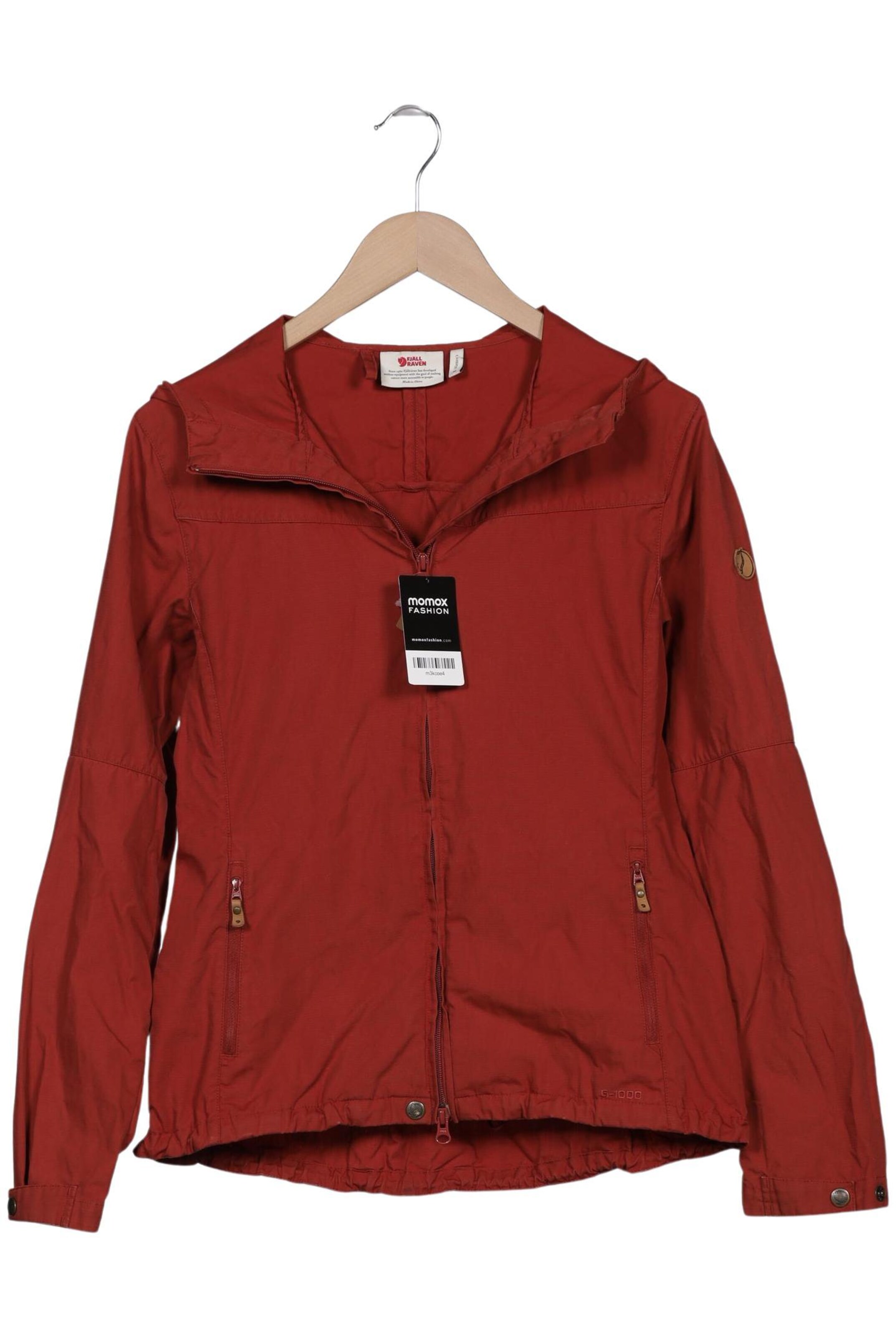 Fjällräven Jacket & Coat in M in Red: front