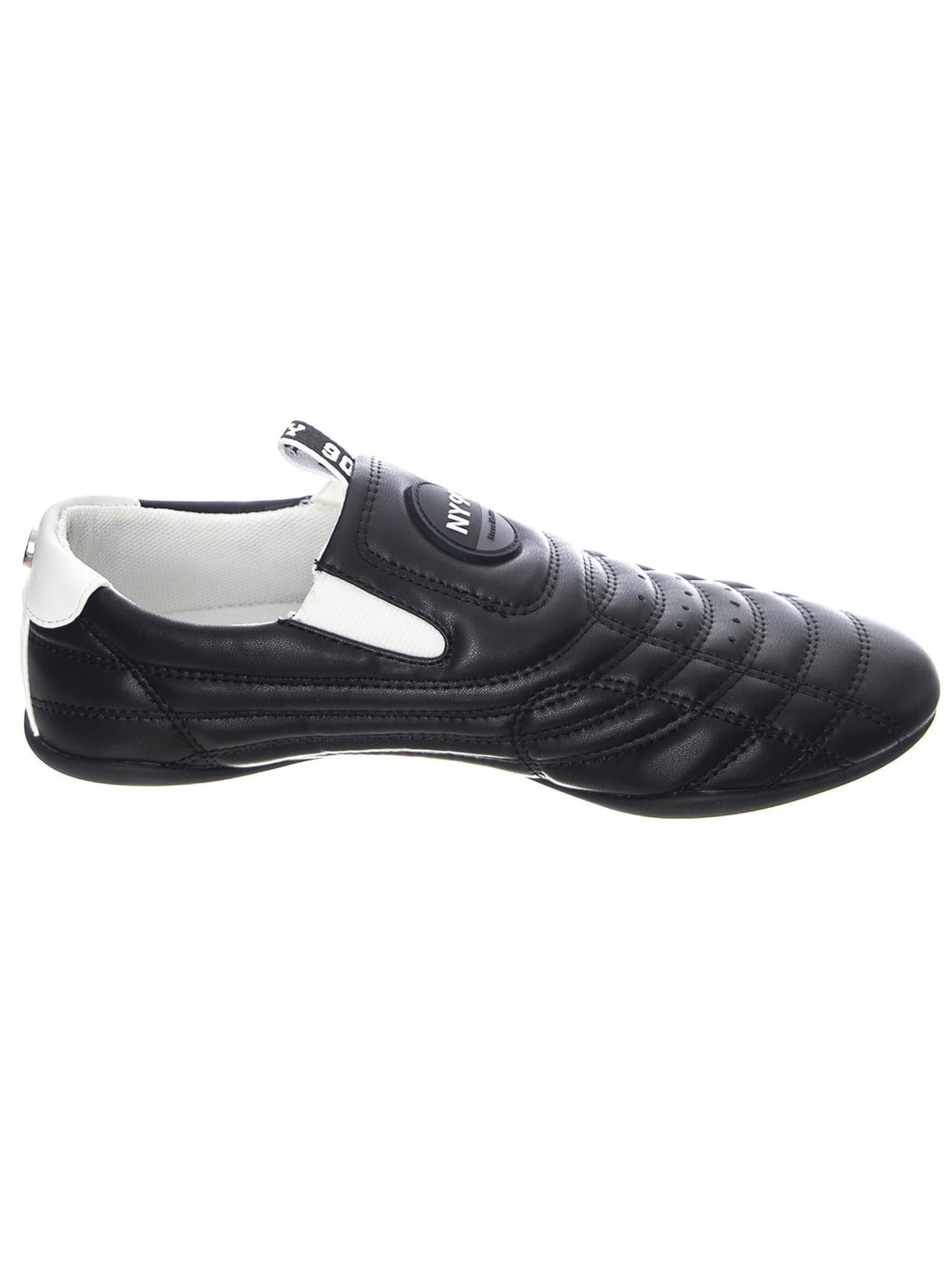 STEVE MADDEN Buty sportowe sznurowane 'Namaste Shoes' w kolorze czarny