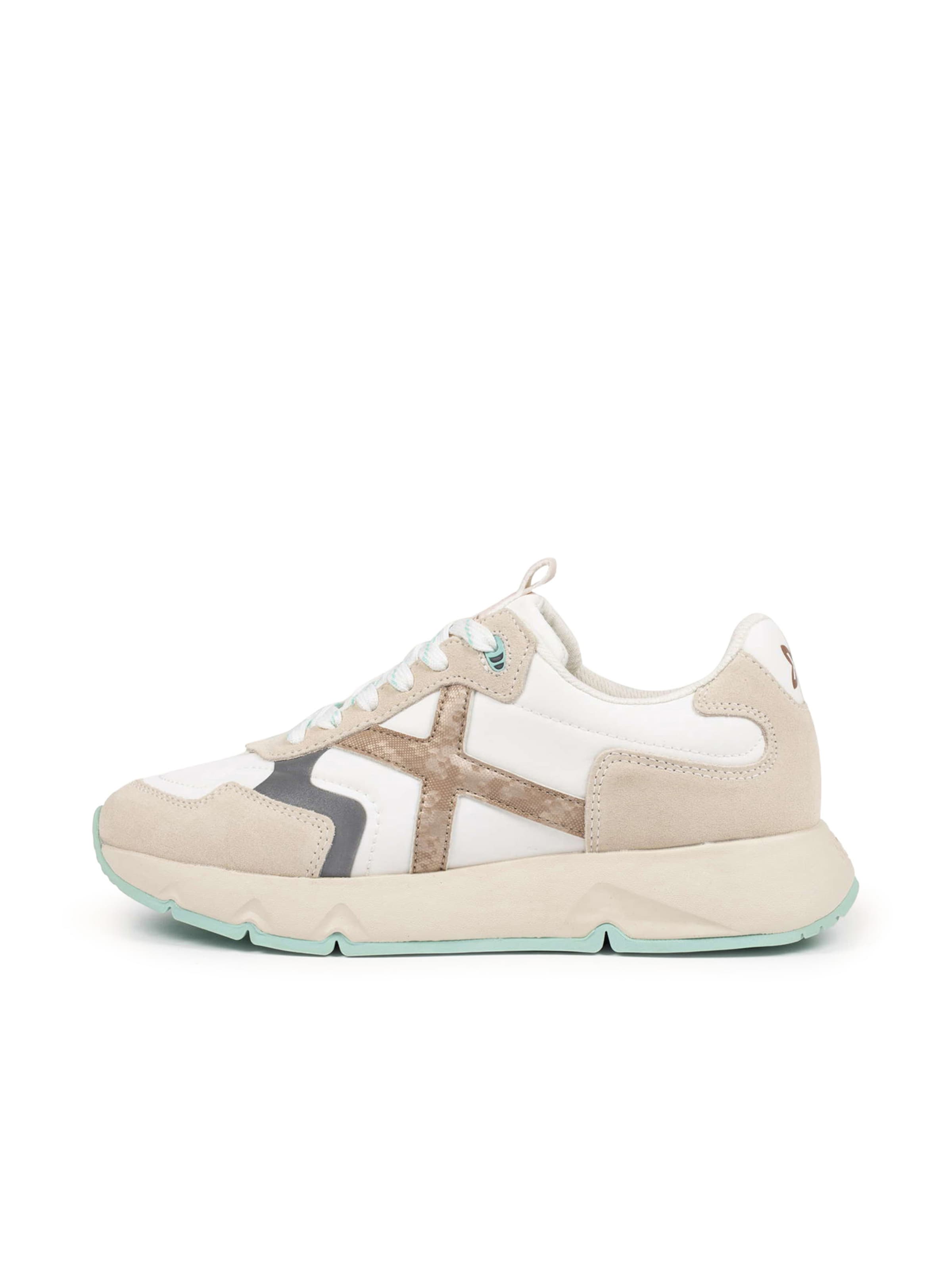 MUNICH Низкие кроссовки 'MAMBA' в Белый: спереди