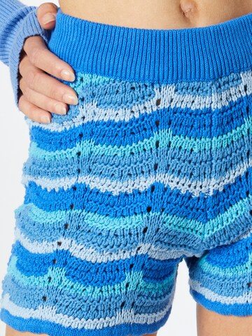 Cotton On Slimfit Spodnie w kolorze niebieski