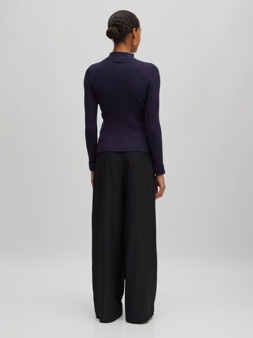 Pull-over 'Jannice' EDITED en bleu