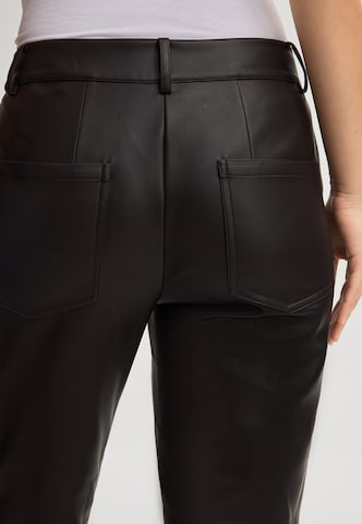 évasé Pantalon 'Pamela' JOOP! en marron