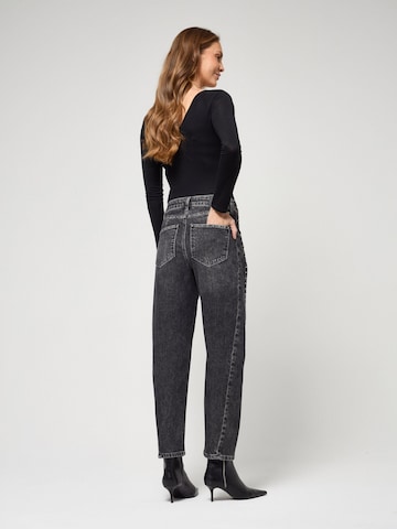 Gang Tapered Jeans '94BLAKE ' in Black