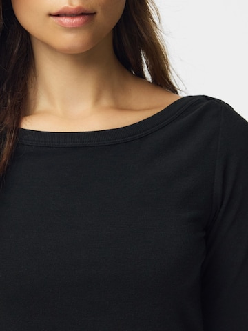 Maglietta 'PCSof' di PIECES in nero