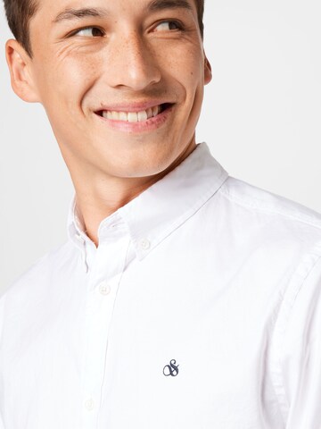 Coupe regular Chemise SCOTCH & SODA en blanc