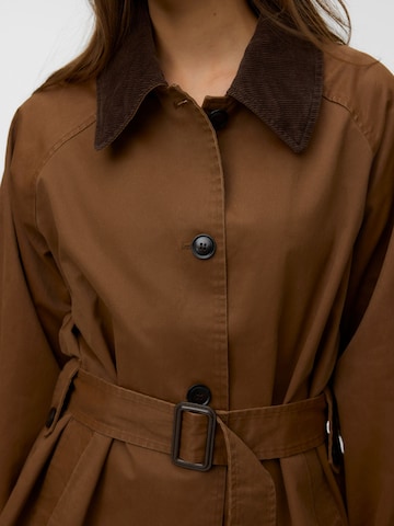 Manteau mi-saison 'VMCammie' VERO MODA en marron