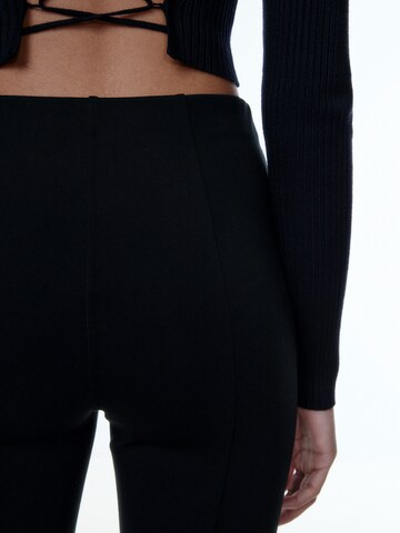 EDITED Normalny krój Spodnie 'Osane' w kolorze czarny