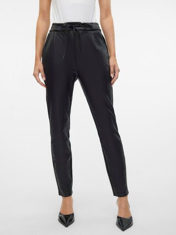 Loosefit Pantaloni con pieghe 'VMEva' di VERO MODA in nero