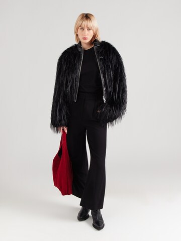 BOSSMajica 'Epka' - crna boja