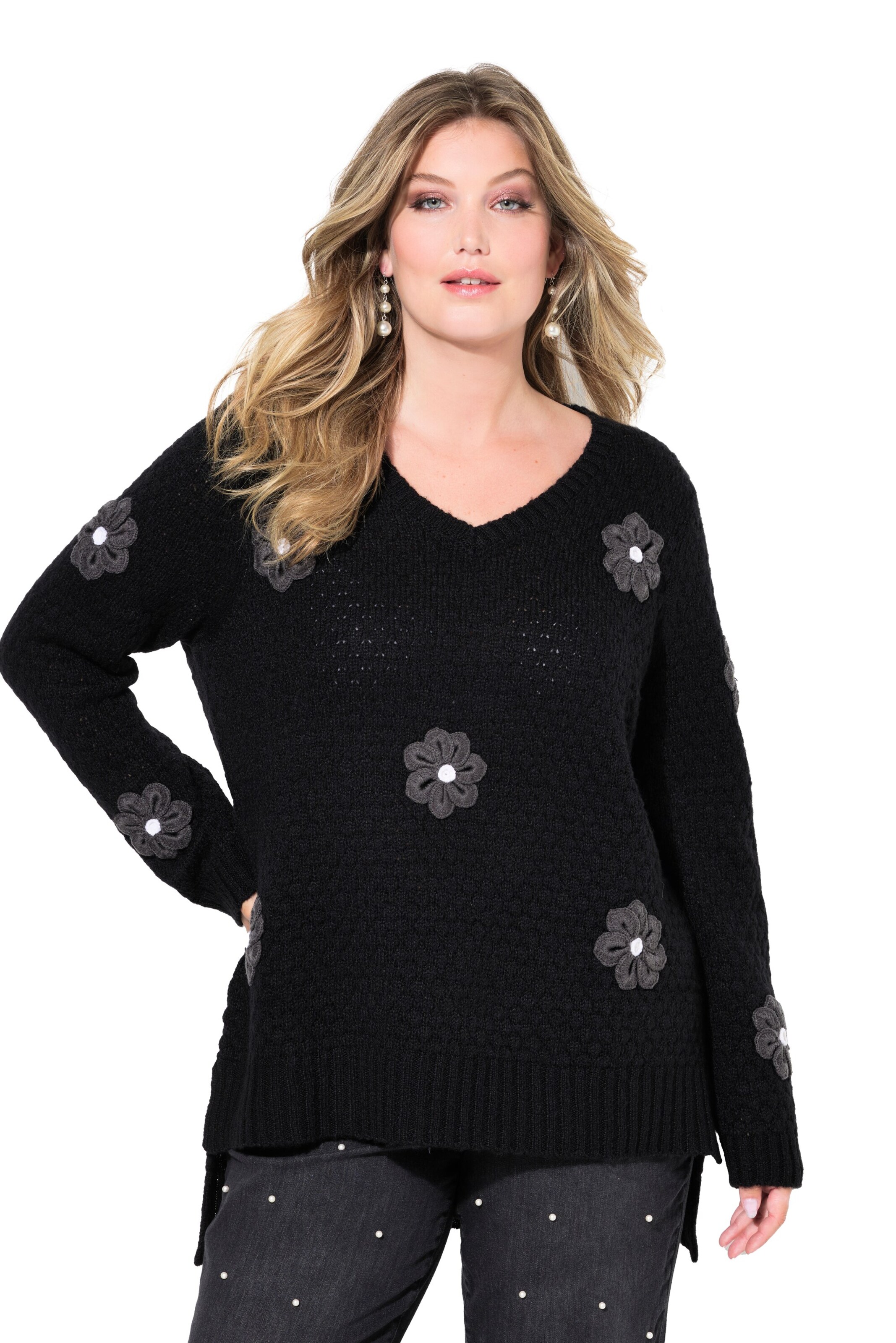 MIAMODA Sweater in Black: front