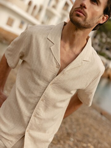 Regular fit Camicia 'Kalle' di DAN FOX APPAREL in beige