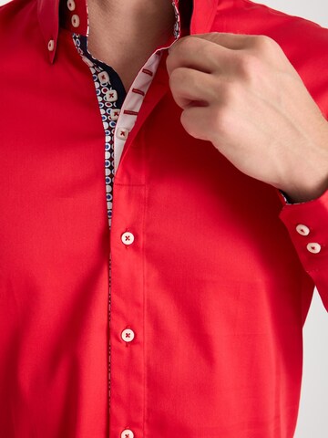 Slim fit Camicia business di 7Camicie in rosso