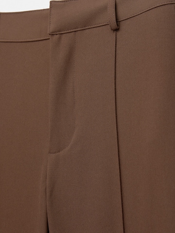 Pull&Bearregular Hlače - smeđa boja