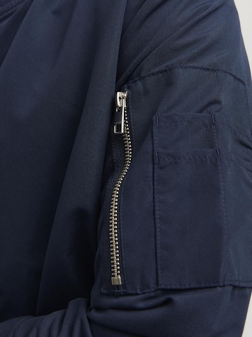 JACK & JONES Regular fit Övergångsjacka 'JJERush' i blå