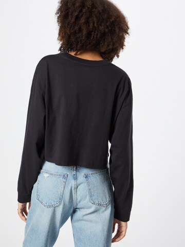 LEVI'S ® Póló 'Graphic LS Crop Reese' - fekete