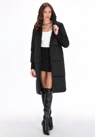 faina Зимно палто в черно