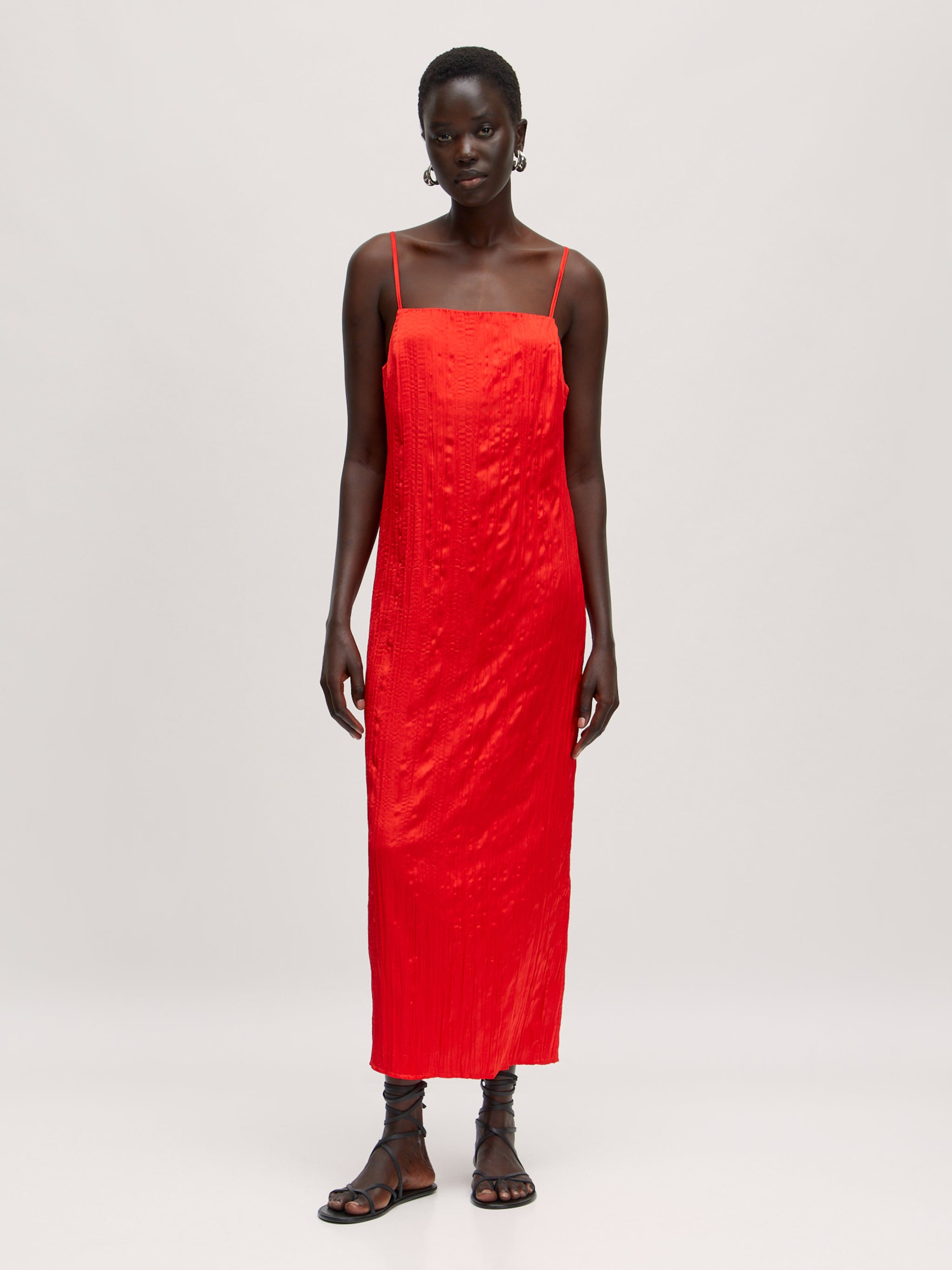 EDITED Produits Robe 'Rebekka' rouge