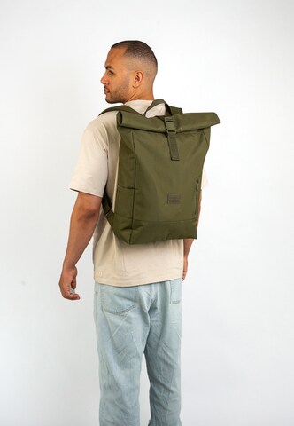 Zaino 'Robin Large' di Johnny Urban in verde: frontale