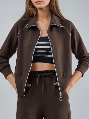 Tuta da jogging di Hiccup in marrone