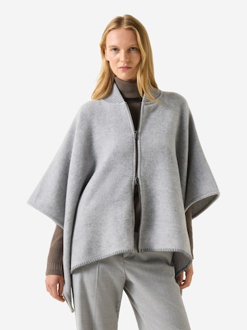 BOGNER Cape 'Nellie' in Grau: Vorderseite