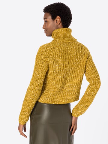 VILA Sweater 'THERESE' in Gold