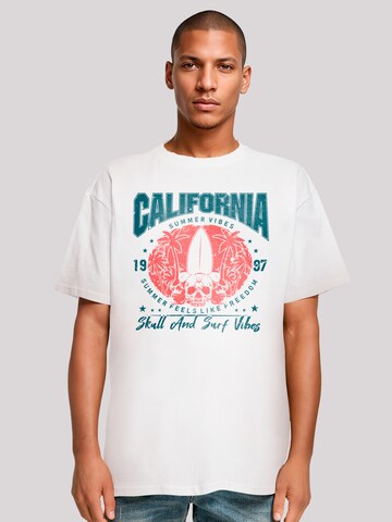 T-Shirt 'California skull summer vibes' F4NT4STIC en blanc : devant