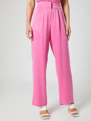 Wide Leg Pantalon à pince Guido Maria Kretschmer Women en rose : devant