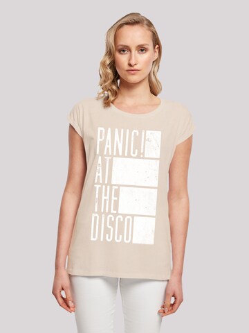 T-shirt 'Panic At The Disco Block' F4NT4STIC en beige : devant