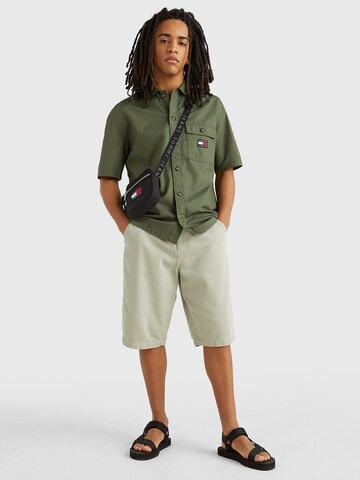 Loosefit Pantaloni chino 'Aiden' di Tommy Jeans in verde