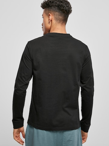 Urban Classics Shirt in Black