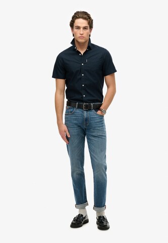 Coupe regular Chemise Superdry en bleu