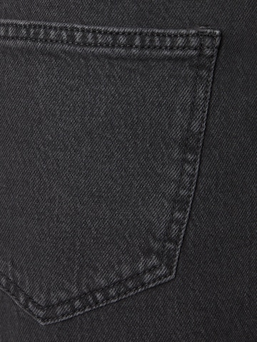Vero Moda Petite Regular Farkut 'VMTESSA' värissä harmaa