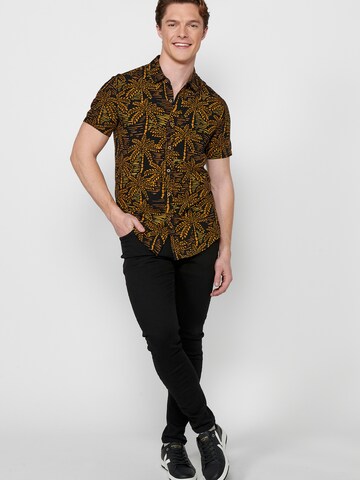 KOROSHI Regular fit Button Up Shirt in Black