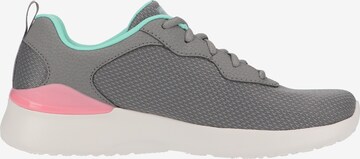 SKECHERS Sneaker in Grau