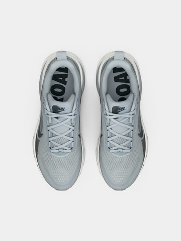 NIKE Tekaški čevelj 'VOMERO 18' | siva barva