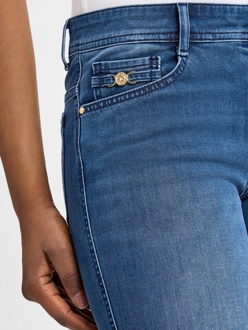 Bootcut Pantalon 'Shakira' BRAX en bleu
