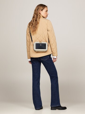 TOMMY HILFIGER - Mala de ombro 'Jacquard' em bege