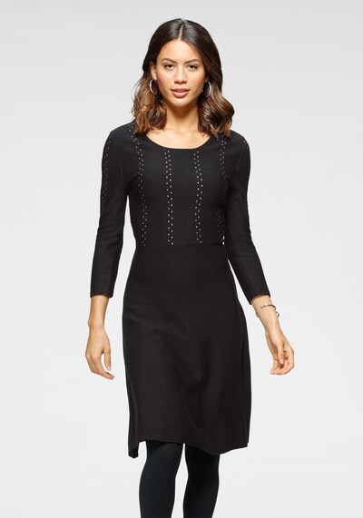 LAURA SCOTT Dress in Black / White, View model