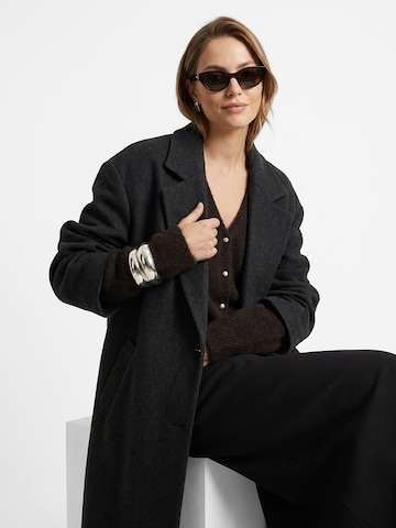 L'Arte Milano Knit cardigan in Brown