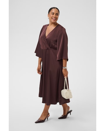 KAFFE CURVE Dress in Brown
