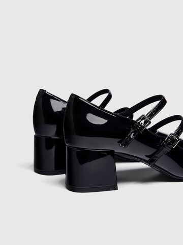Pull&Bear Официални дамски обувки в черно