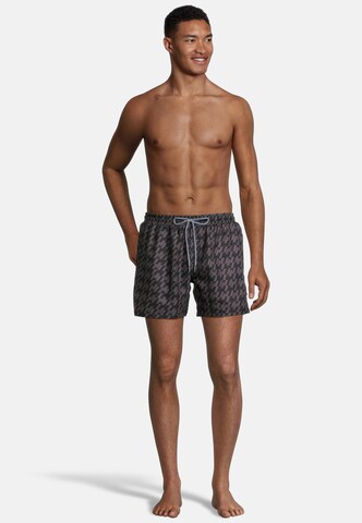 BECO the world of aquasports Badeshorts 'Pepita' in Schwarz