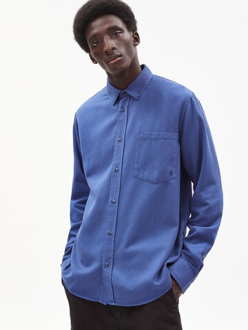 ARMEDANGELS Regular fit Button Up Shirt in Blue: front
