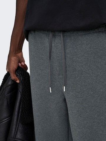 Only & Sons - Tapered Pantalón 'ONSGoyle' en gris