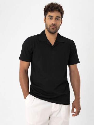 Dandalo Shirt in Schwarz: Vorderseite